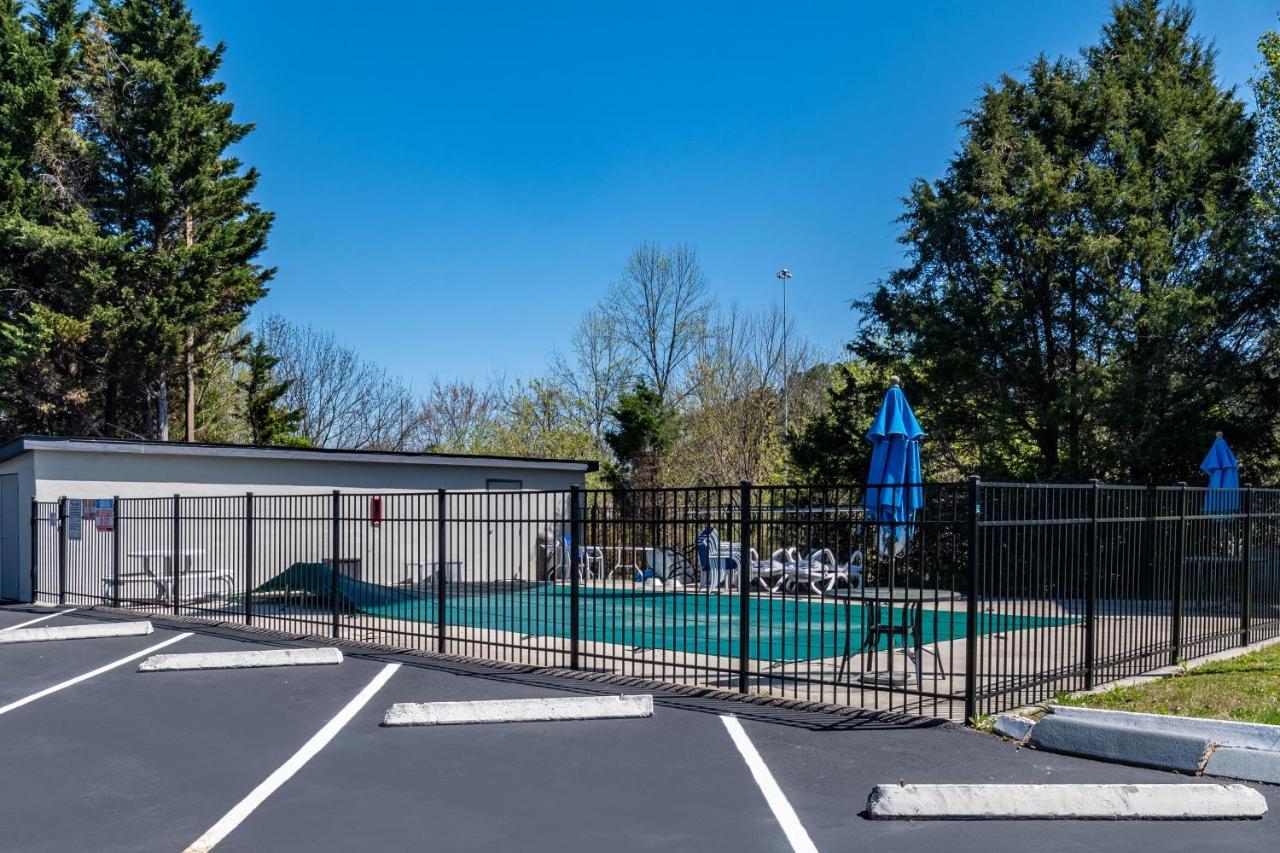 Quality Inn Cleveland Dış mekan fotoğraf